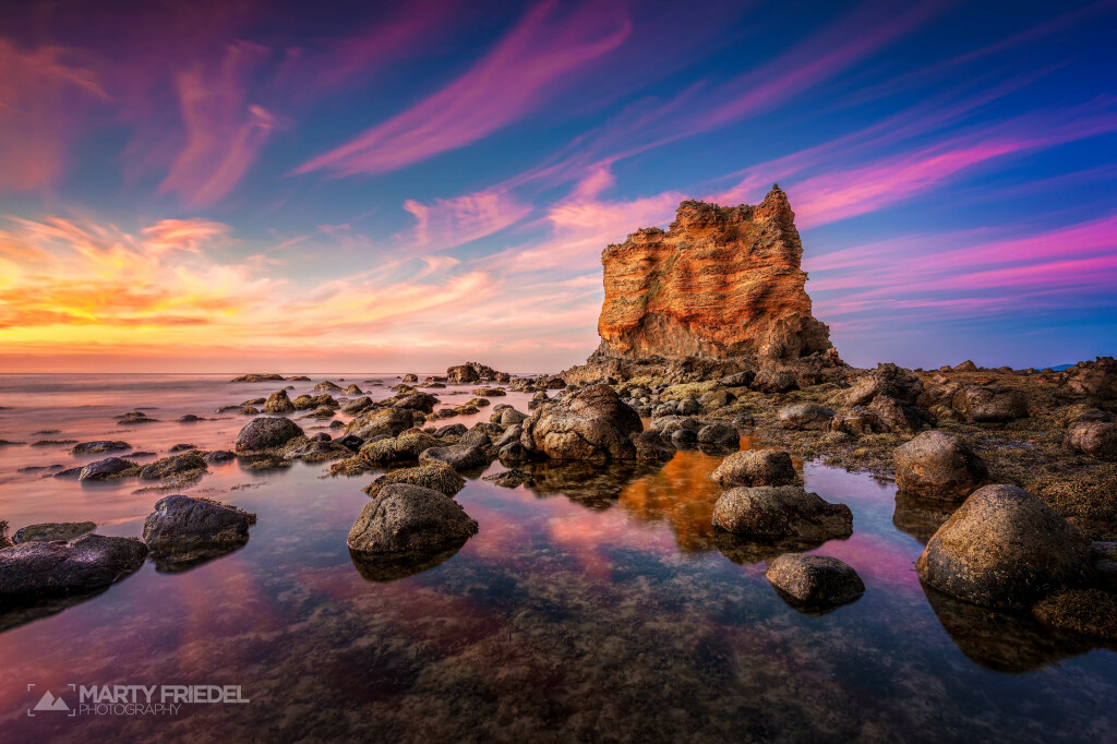 Eagle Rock, Victoria, with a Glide-placed watermark